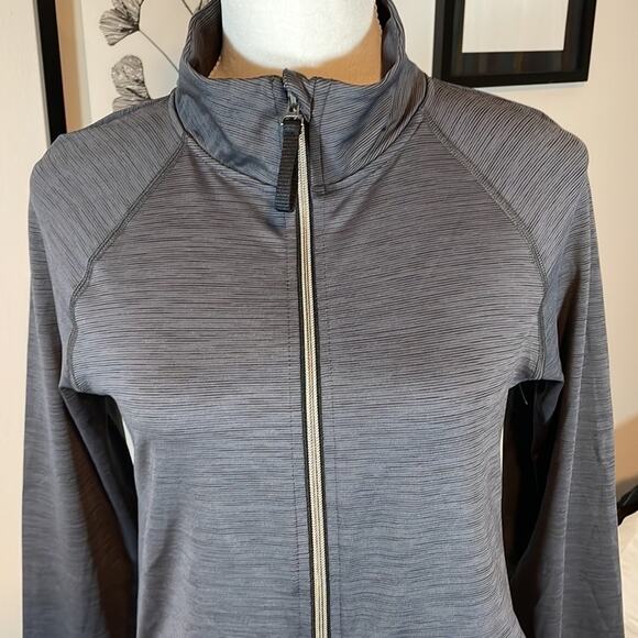 NWOT All In Motion Ladies Zip Up Athletic Jacket, Size S. - Picture 2 of 7